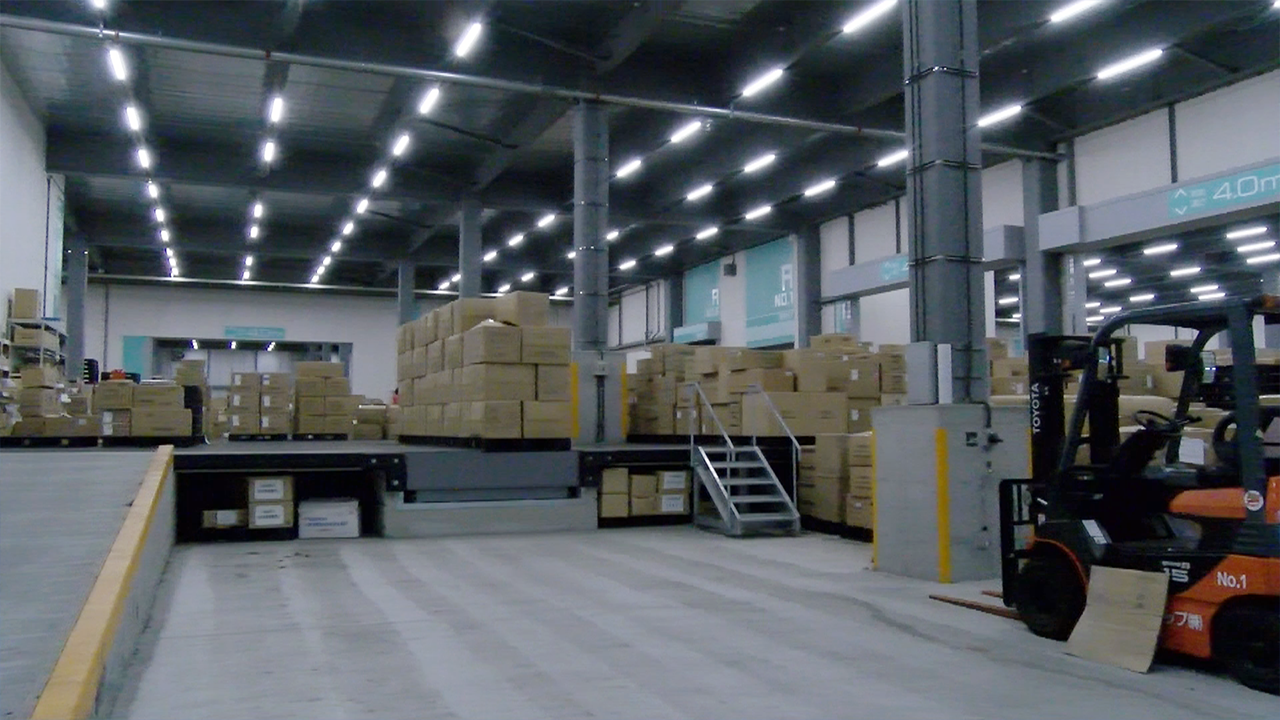 倉庫画像